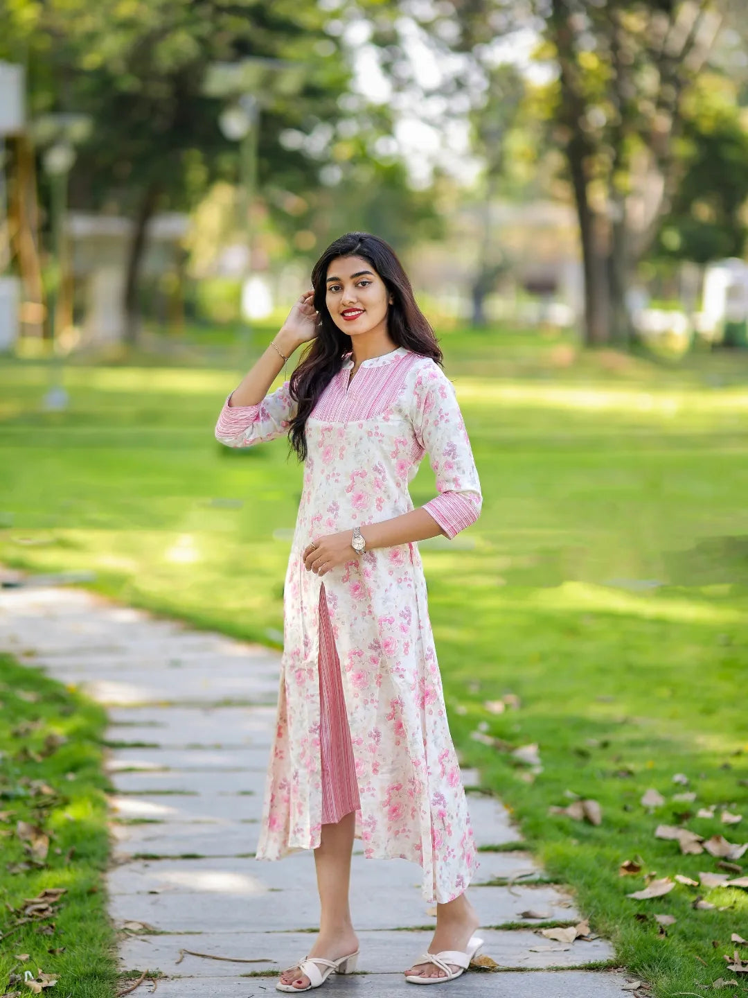 a line and maxi collections of hyara 