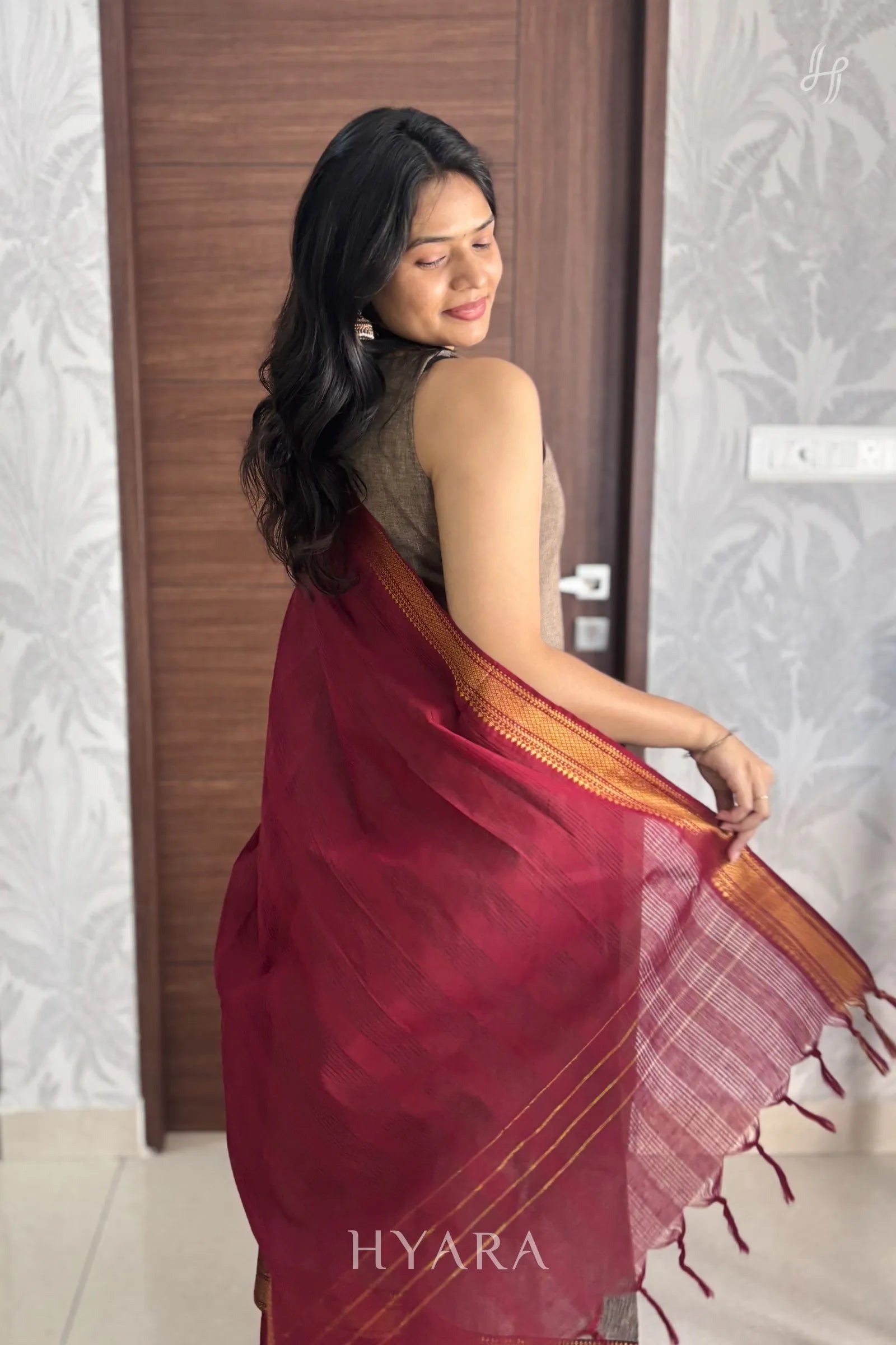 Agnika – Mangalagiri Suit Set