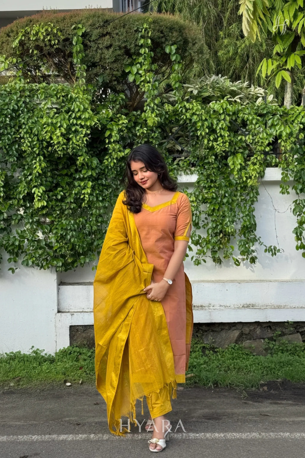 Ammu – Peach & Gold Mangalagiri Cotton Suit Set