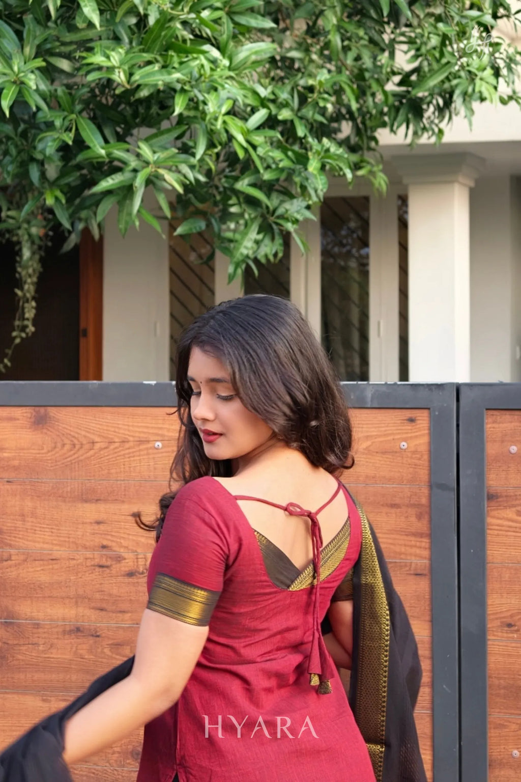Amoha – Maroon & Black Mangalagiri Cotton Suit Set