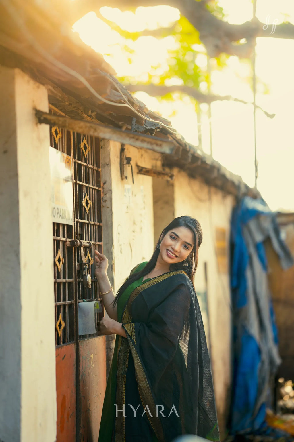 Anika – Green & Black Mangalagiri Cotton Suit Set