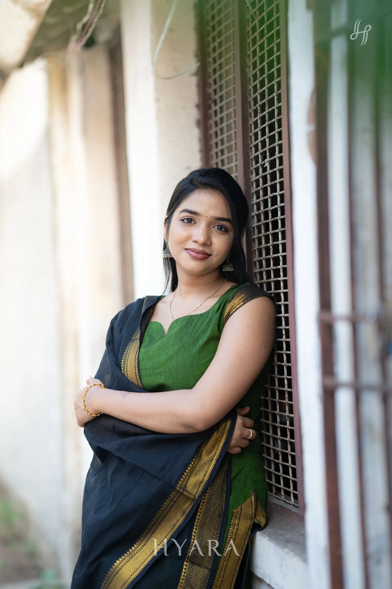 Anika – Green & Black Mangalagiri Cotton Suit Set