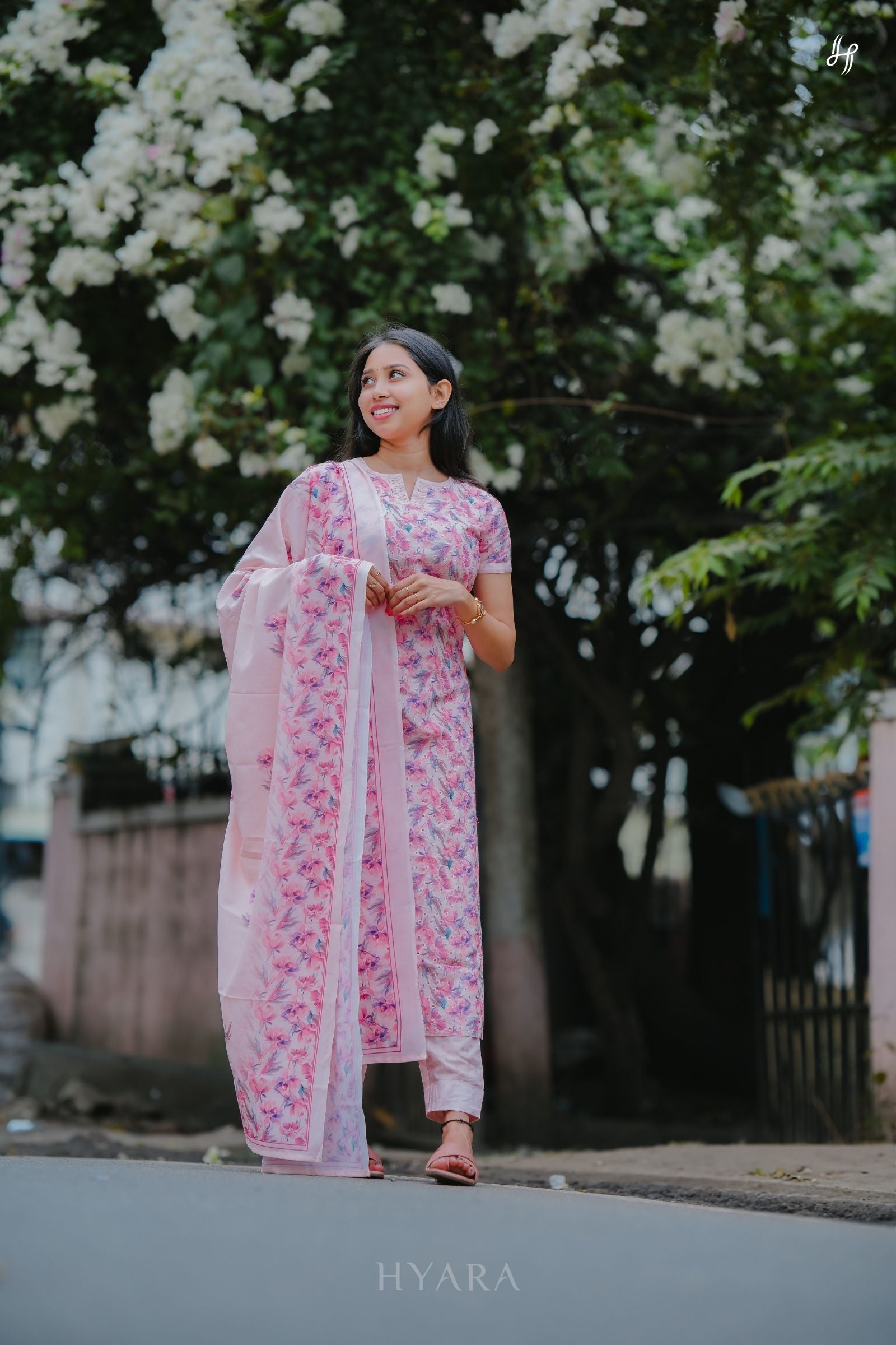 Floréa - Pastel Pink Hakoba Suit Set