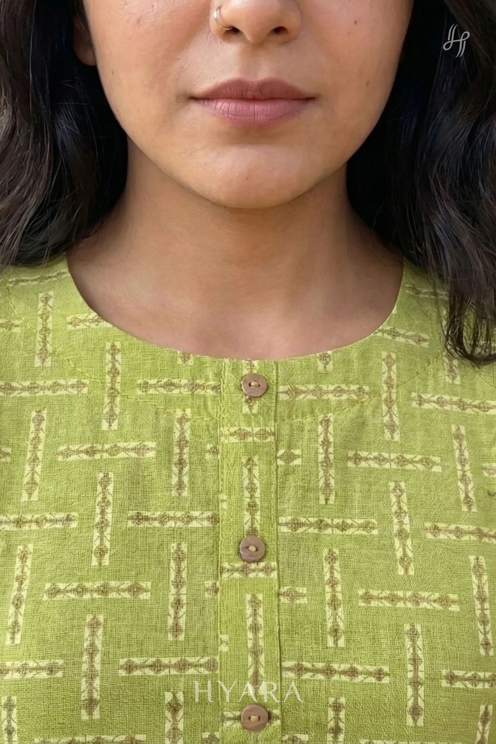 Nira Pista Kurti Top