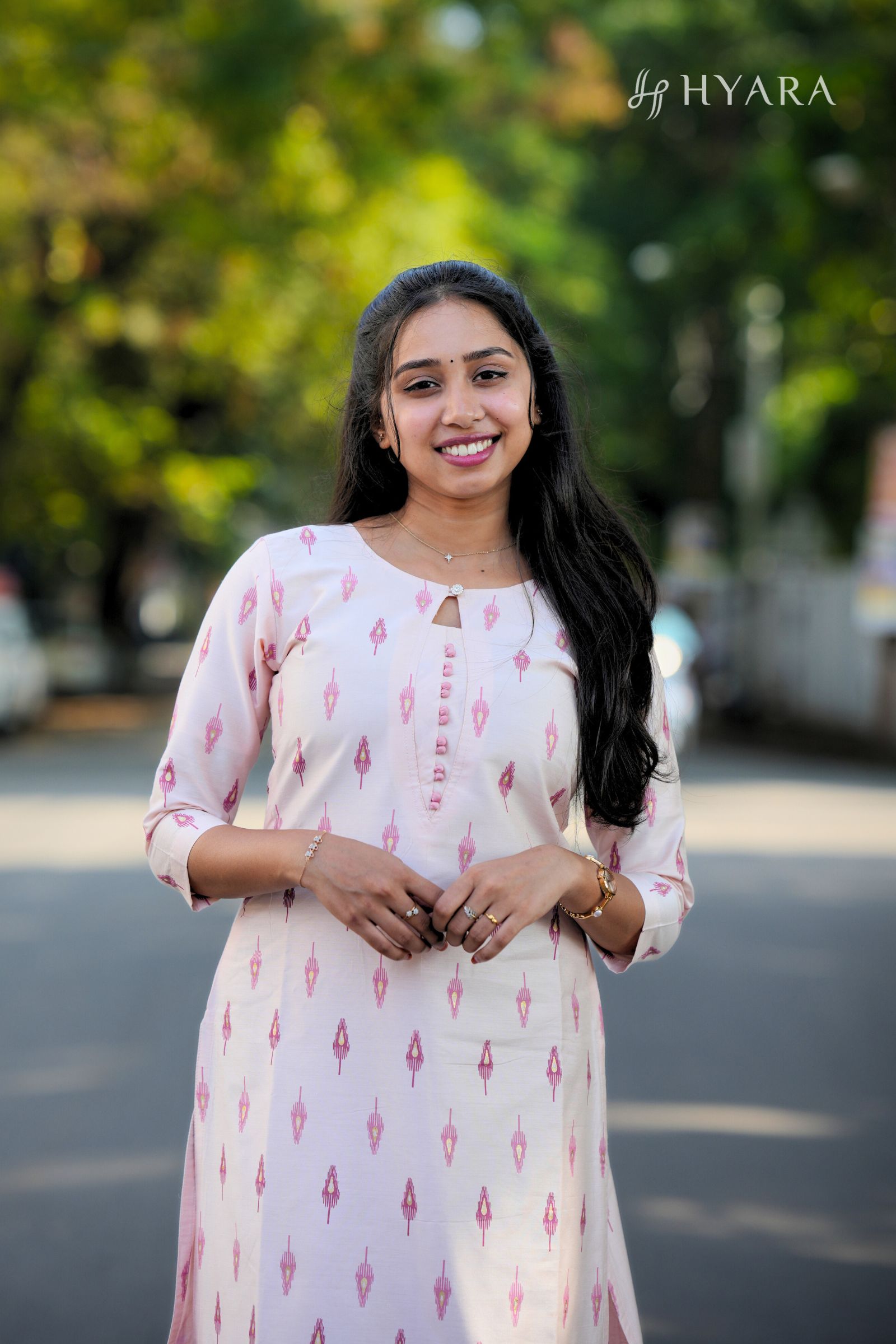 Roja - Pink Motif Kurti