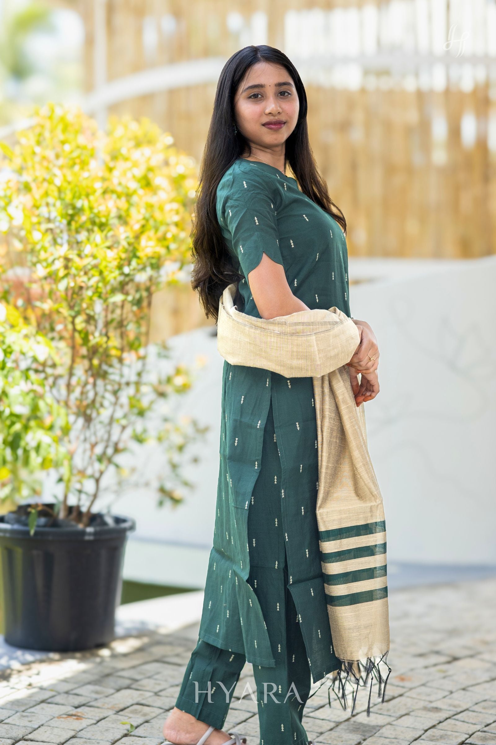 Tisha Olive Green Raw Silk Kurti Set