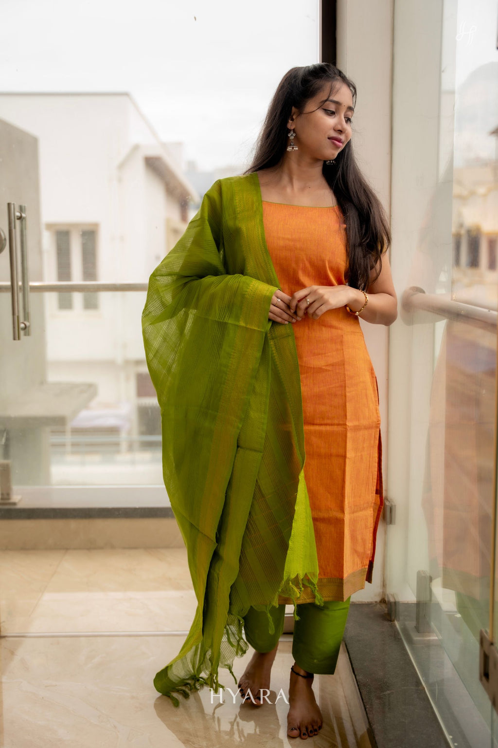 Aranya Mangalagiri Cotton Kurti Set | Hyara Handloom Top + Duppatta / XS-32 Aranya Mangalagiri Cotton Kurti Set | Hyara Handloom Top + Duppatta / XS-32
