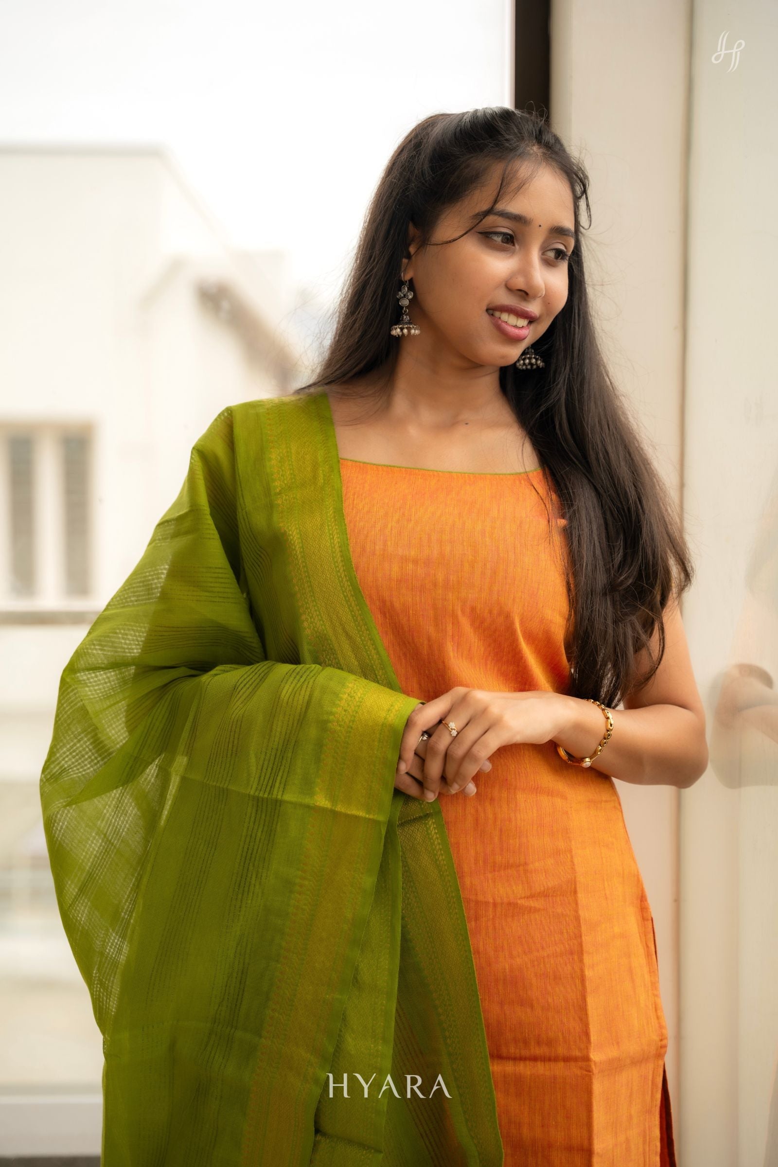 Aranya Mangalagiri Cotton Kurti Set | Hyara Handloom Top + Duppatta / XS-32 Aranya Mangalagiri Cotton Kurti Set | Hyara Handloom Top + Duppatta / XS-32