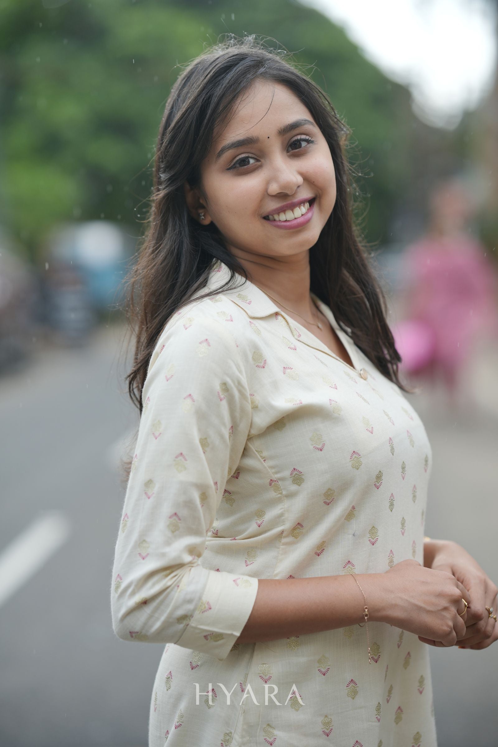 Mazhai – Butter Cream Kurti