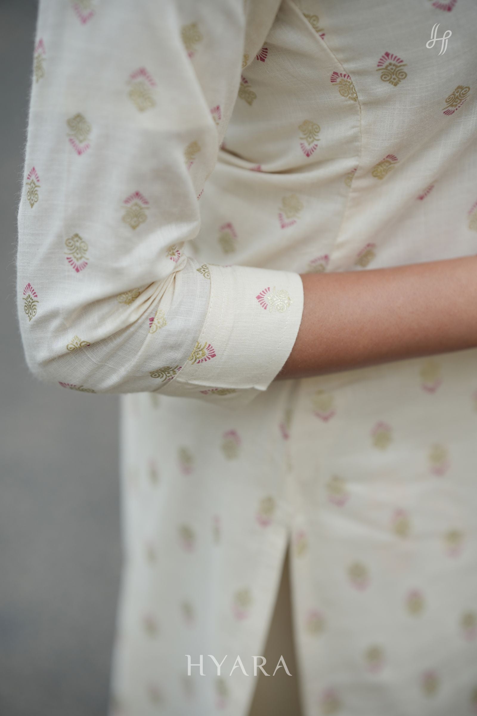 Mazhai – Butter Cream Kurti