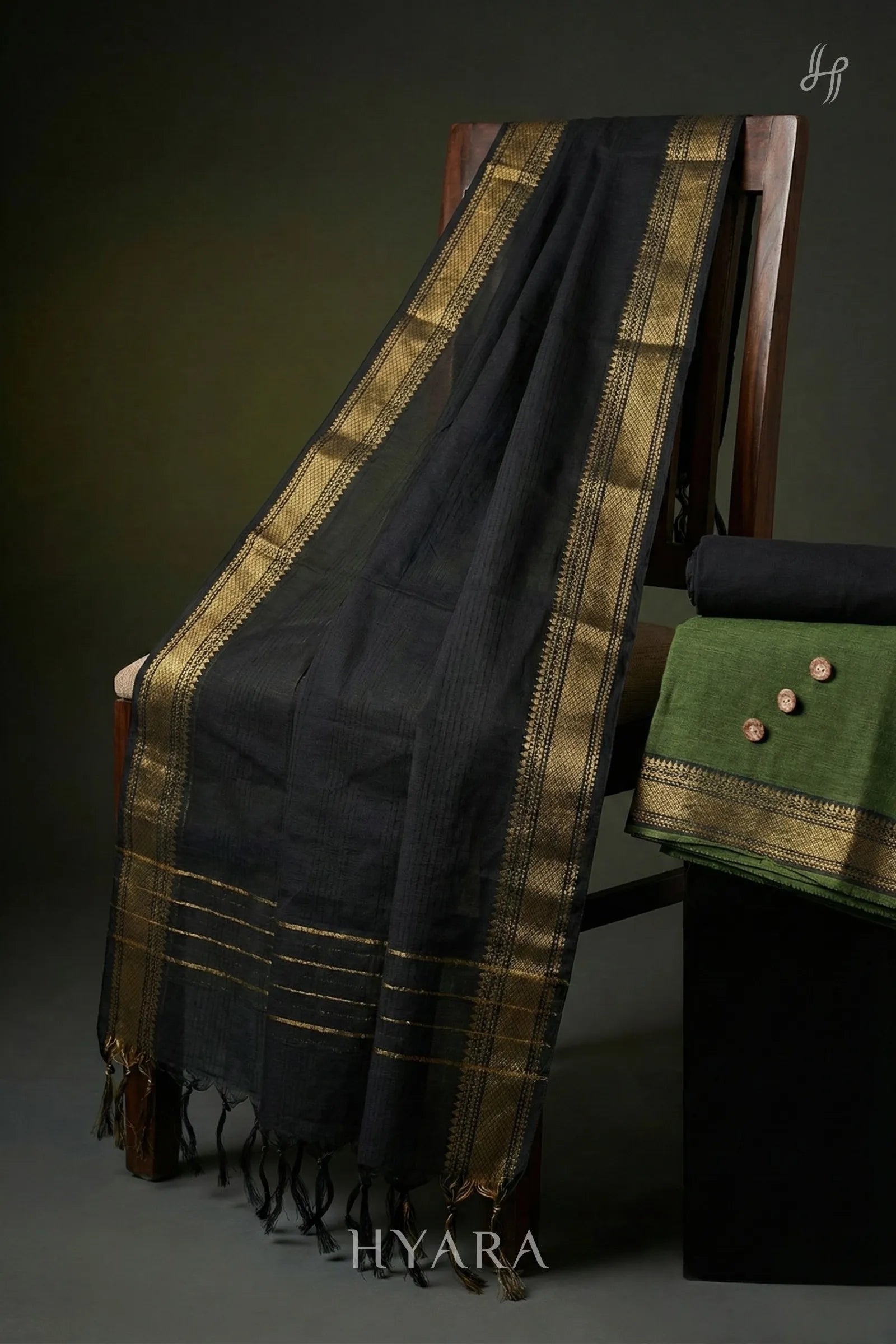 Thara - Green Mangalagiri Handloom Cotton Unstitched Fabric