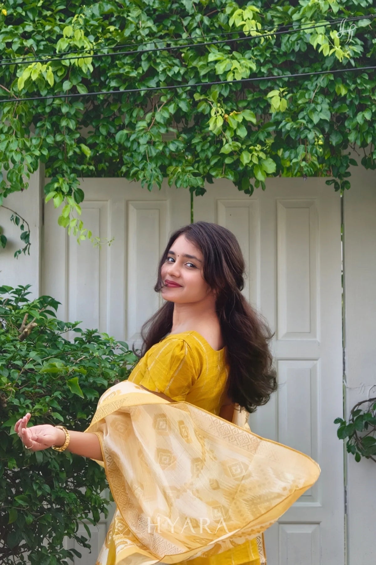 Vikashini – Sunshine Yellow Raw Silk Suit Set with Silk Dupatta