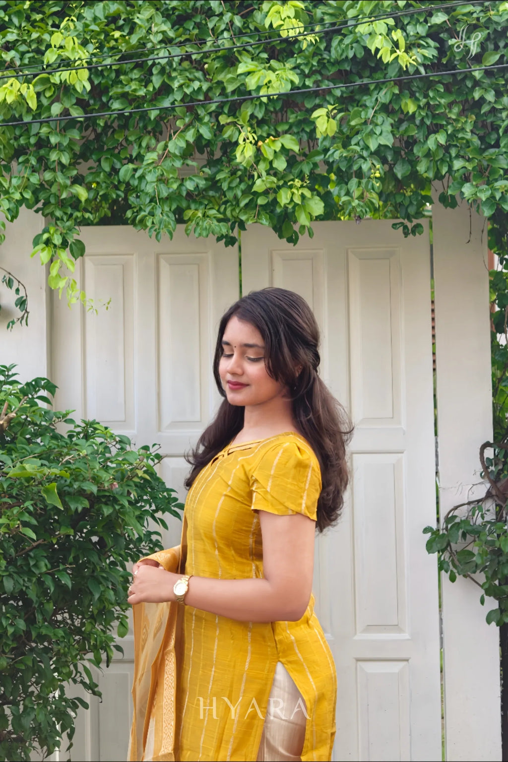 Vikashini – Sunshine Yellow Raw Silk Suit Set with Silk Dupatta