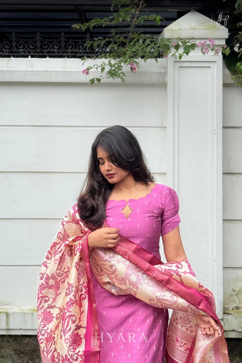 Yamika – Mauve Pink Raw Silk Suit Set with Printed Silk Dupatta