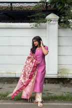 Yamika – Mauve Pink Raw Silk Suit Set with Printed Silk Dupatta