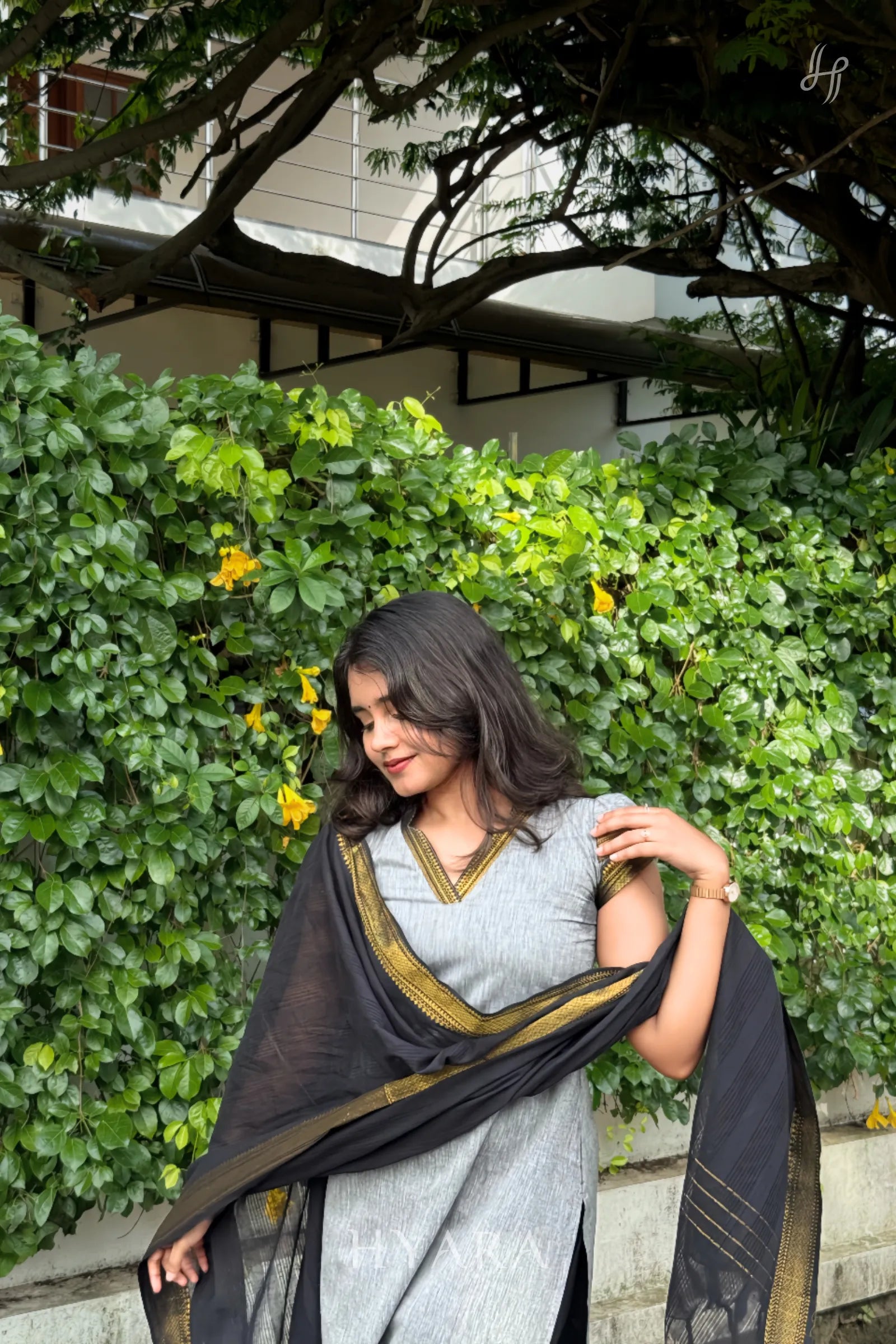 Zara – Grey & Black Mangalagiri Cotton Suit Set