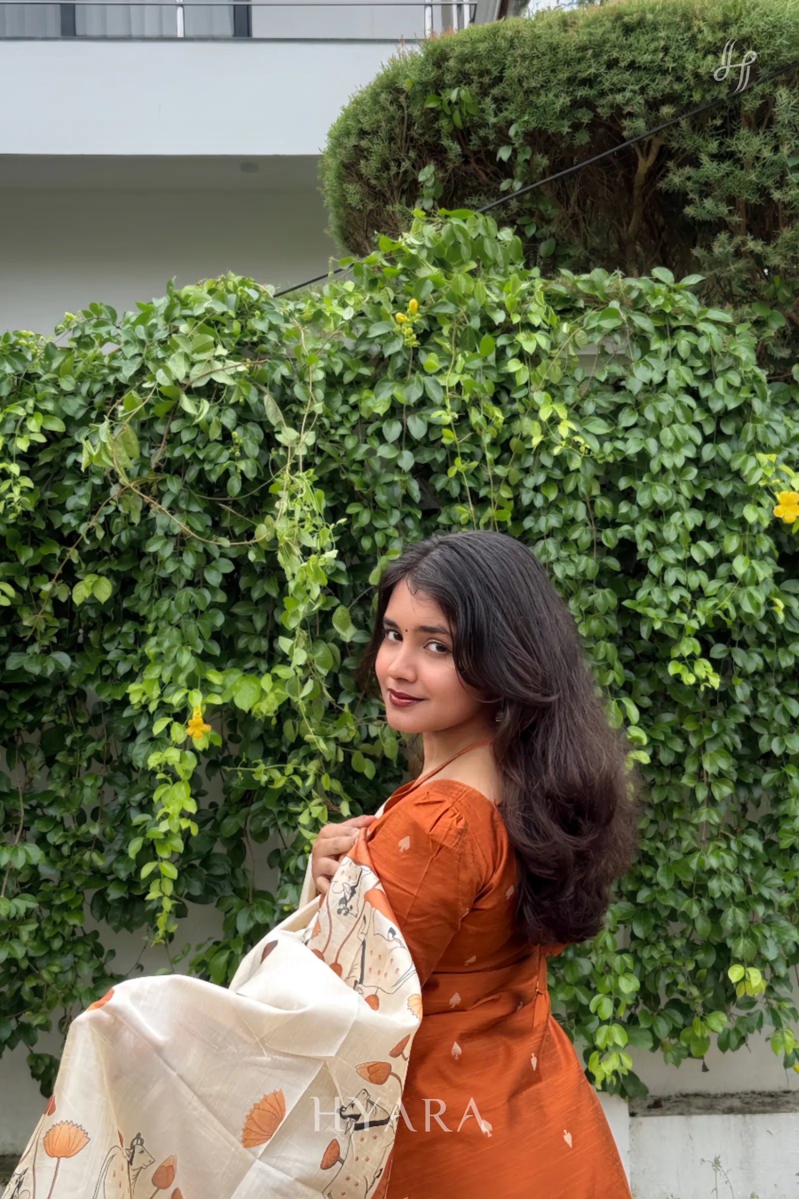 Fanta – Burnt Orange Raw Silk Suit Set with Printed Silk Dupatta
