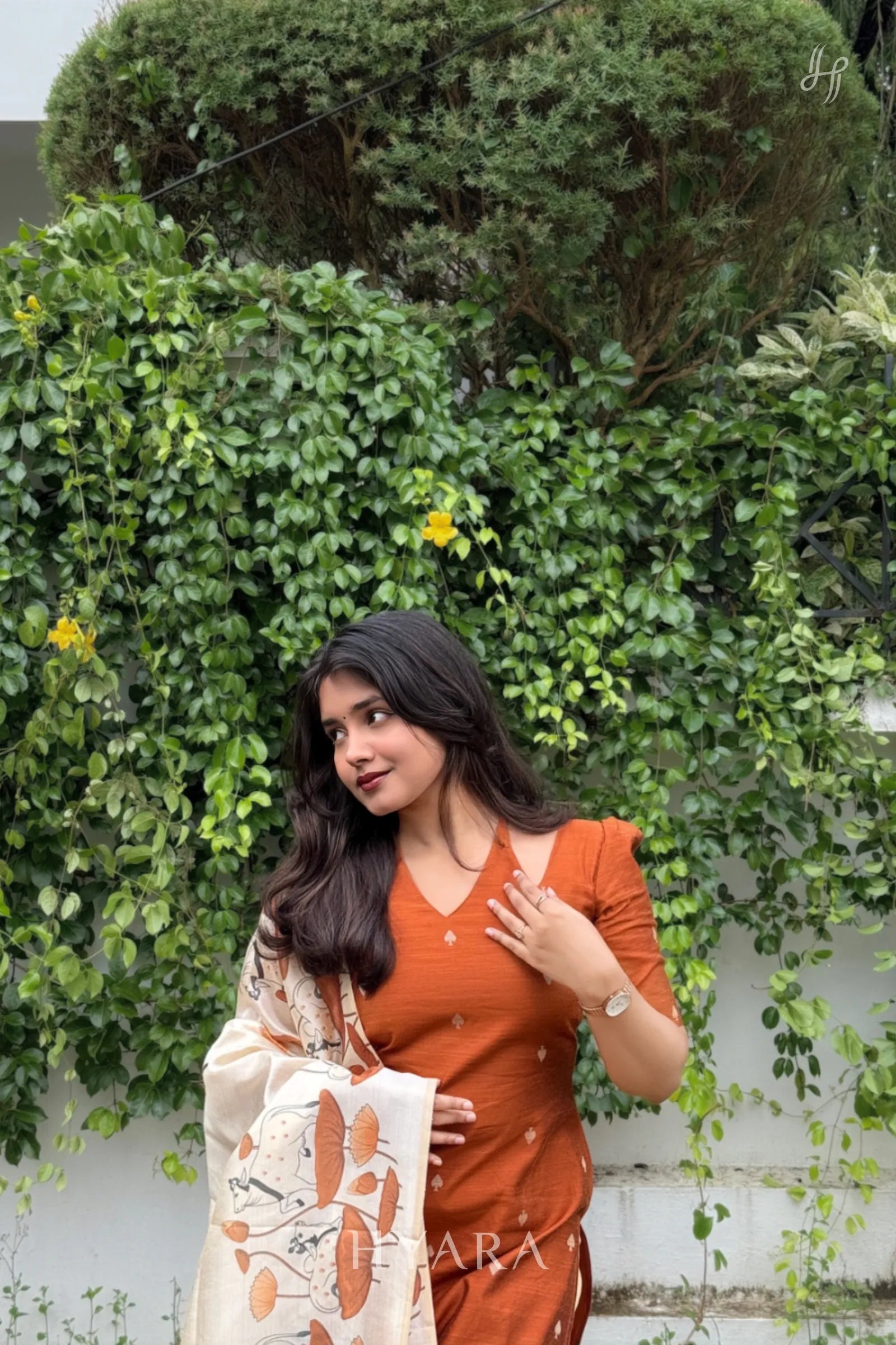 Fanta – Burnt Orange Raw Silk Suit Set with Printed Silk Dupatta