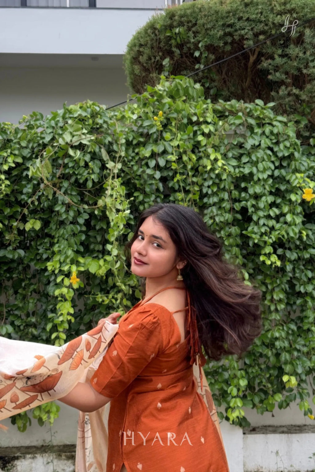 Fanta – Burnt Orange Raw Silk Suit Set with Printed Silk Dupatta