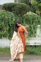 Fanta – Burnt Orange Raw Silk Suit Set with Printed Silk Dupatta