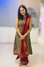 Agnika – Mangalagiri Suit Set