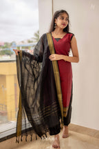 Sindhuri – Red Mangalagiri Cotton 3-Piece Kurti Set